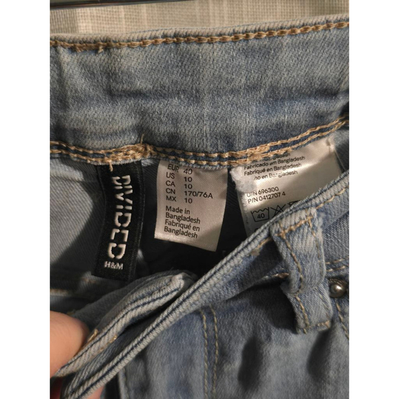 Women's Divided Jeans,‎ Size 10, Light Blue - Picture 4 of 5